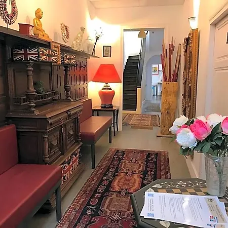 Alojamento de Acomodação e Pequeno-almoço Victorian 4*