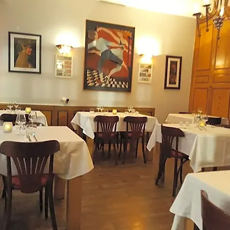 Alojamento de Acomodação e Pequeno-almoço Victorian 4*