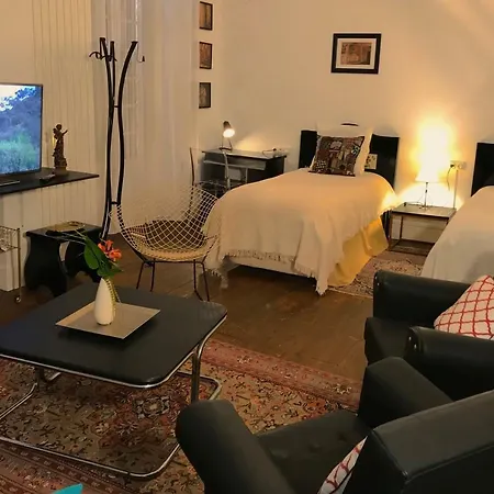 Bed & Breakfast Victorian Montreal (Gers)